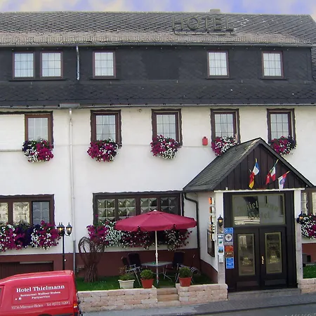 Thielmann 3* Mittenaar