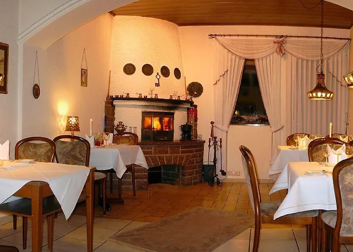 蒂尔曼酒店 招待所