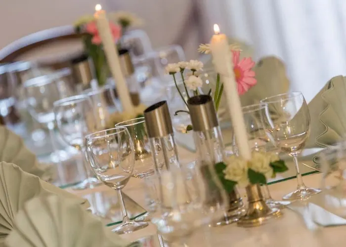 招待所 蒂尔曼酒店 Mittenaar